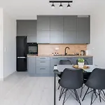 Apartment Garbary By Kramm Poznan